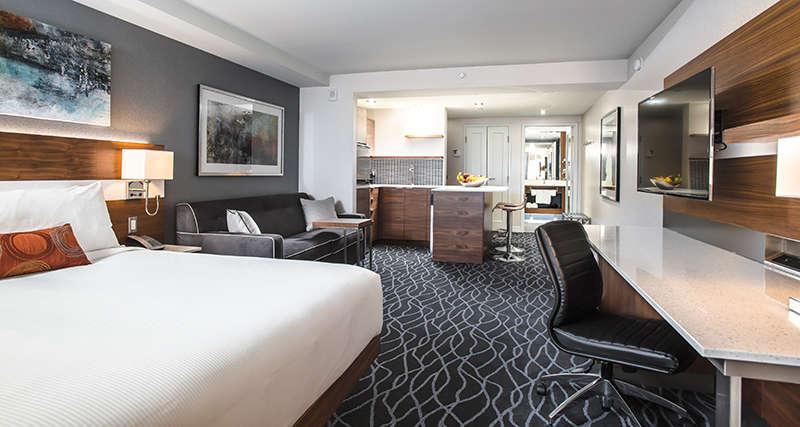 Delta Hotels By Marriott Ватерлоо Экстерьер фото